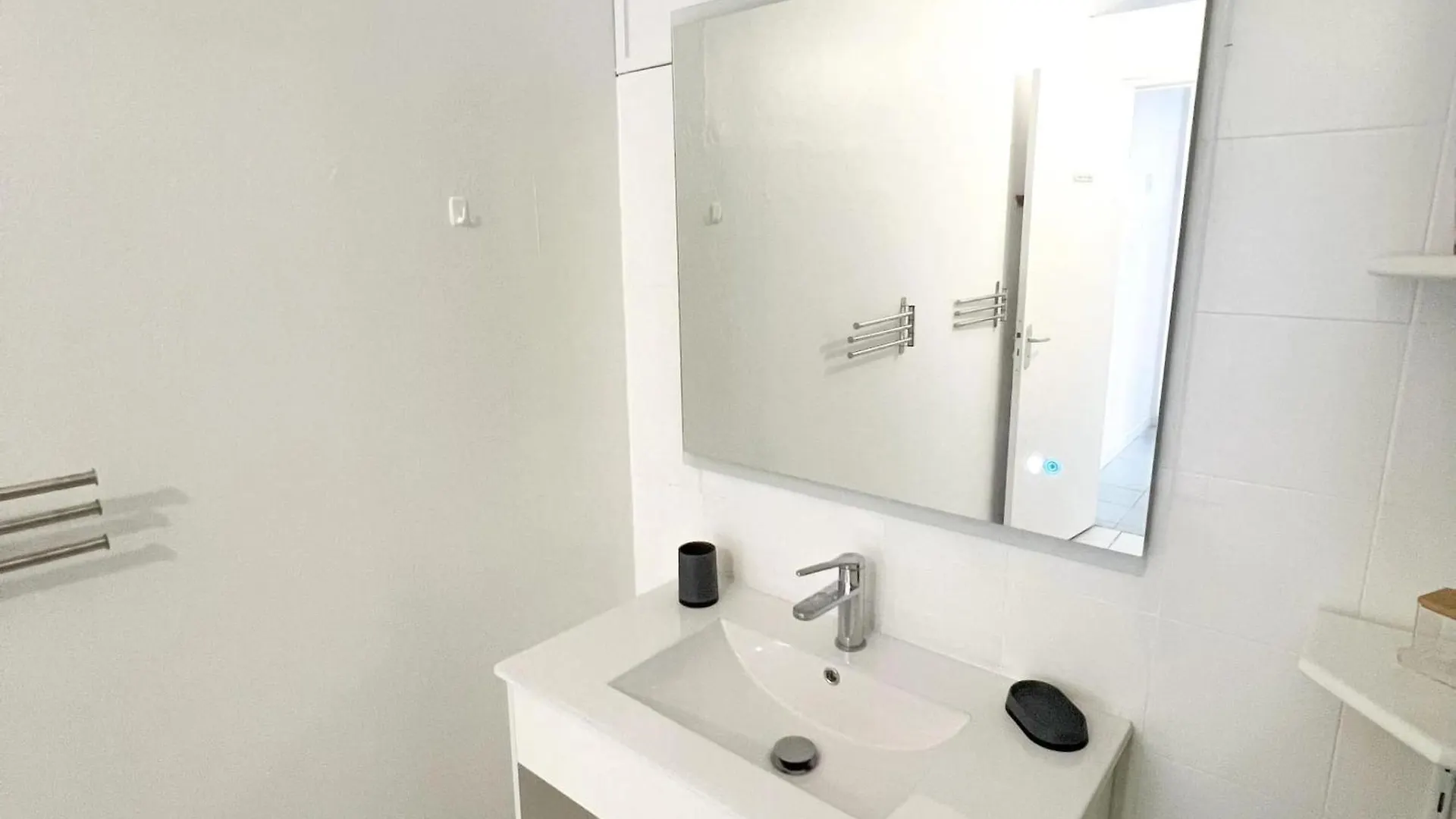 Maison Agreable A Riviere-Pilote Avec Balcon
