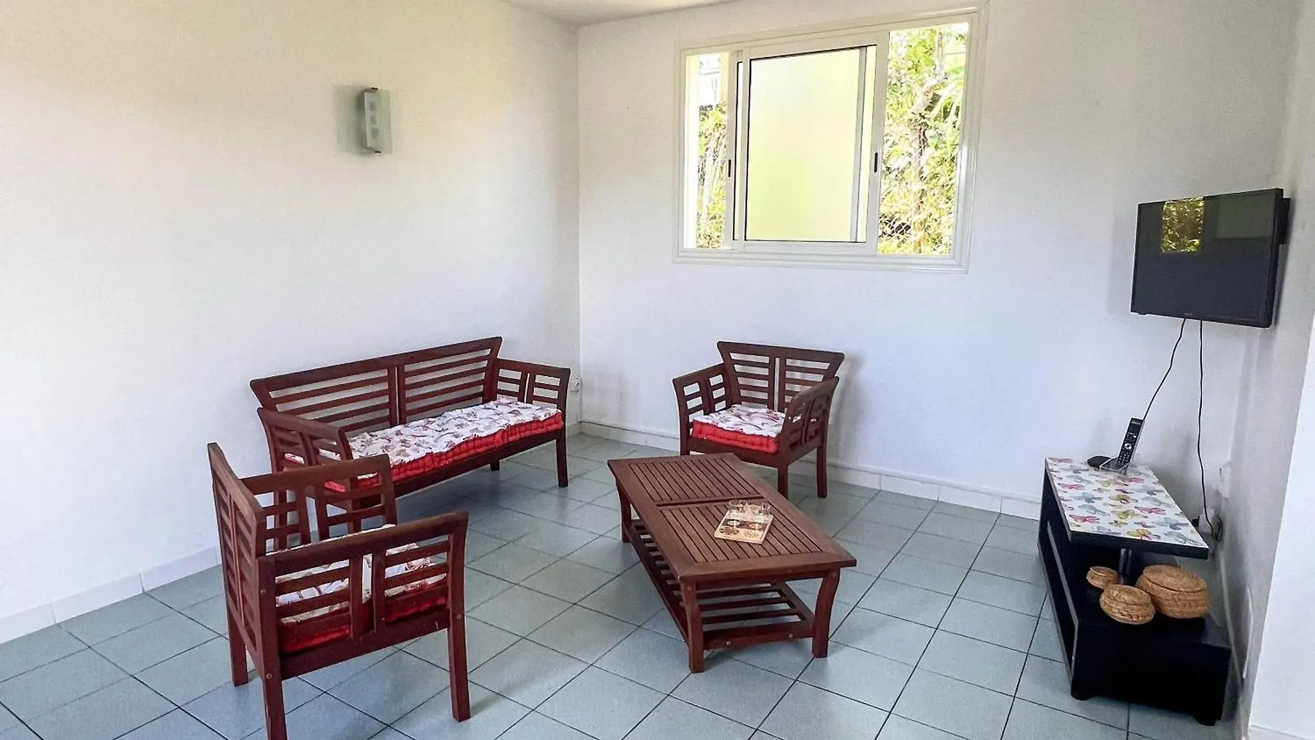Maison Agreable A Riviere-Pilote Avec Balcon