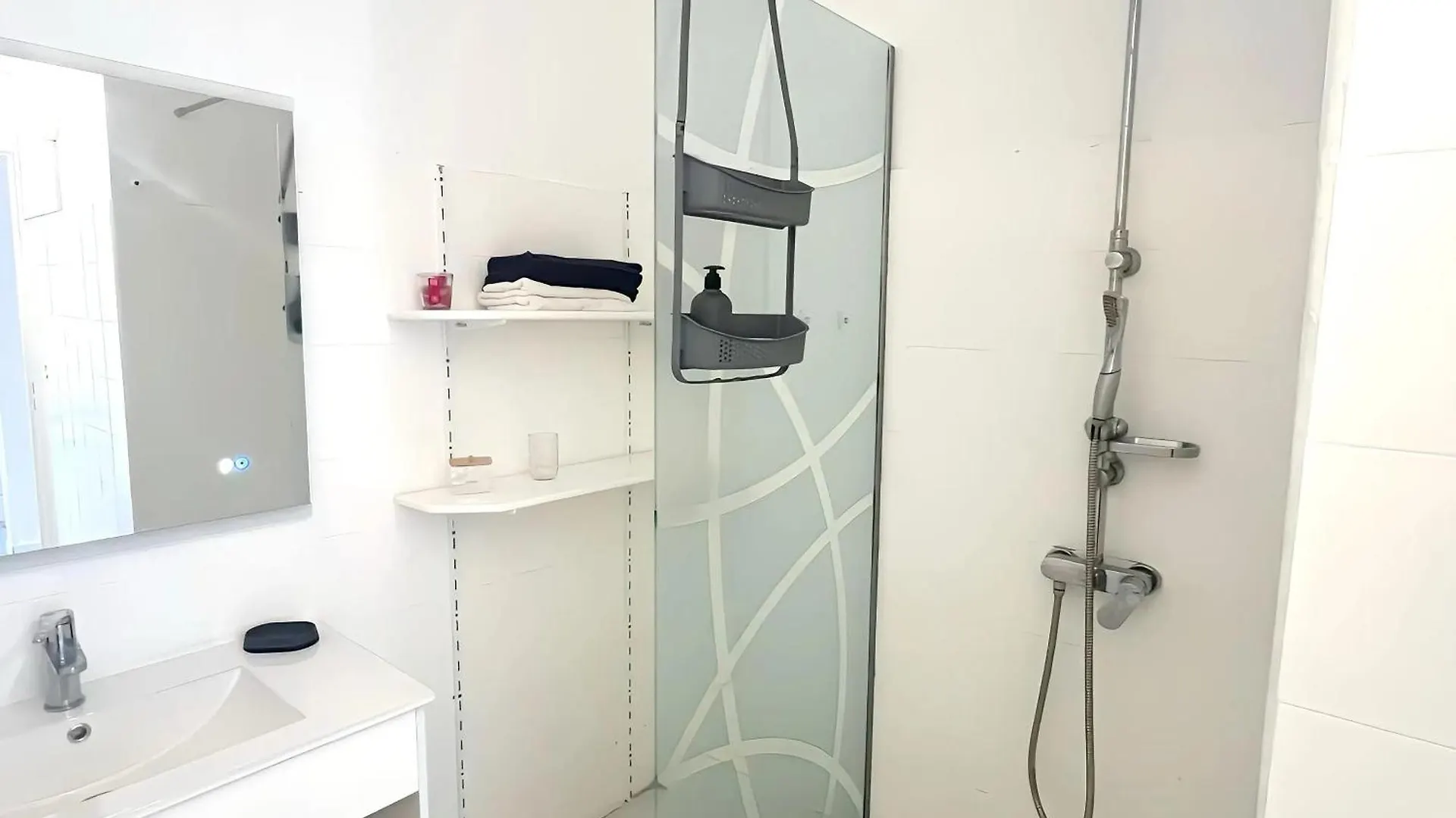 Maison Agreable A Riviere-Pilote Avec Balcon Сasa de vacaciones
